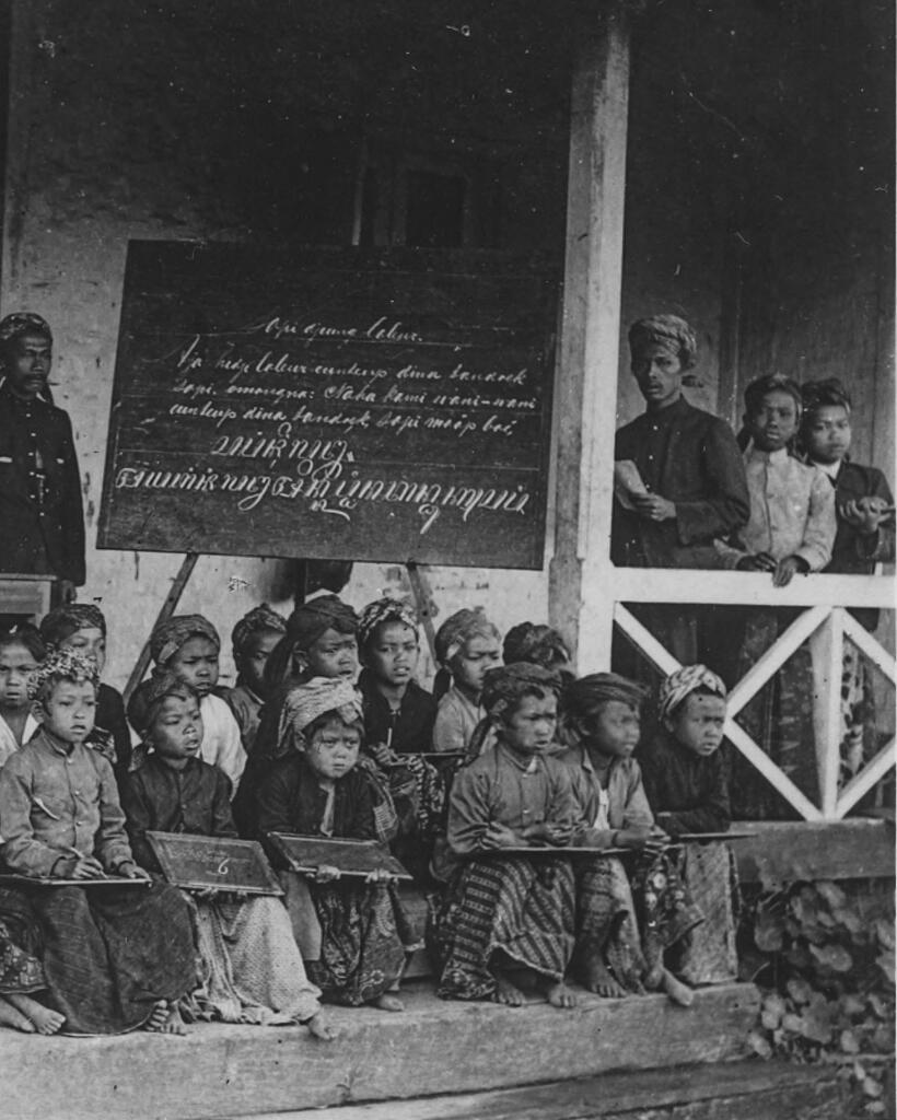 Sekolah Di Pedesaan