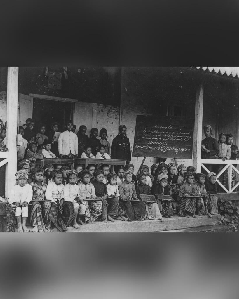 Sekolah Di Pedesaan
