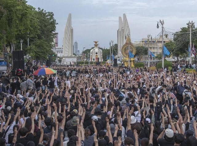 Sejarah Demo Terbesar Di Thailand! Apa Penyebabnya?