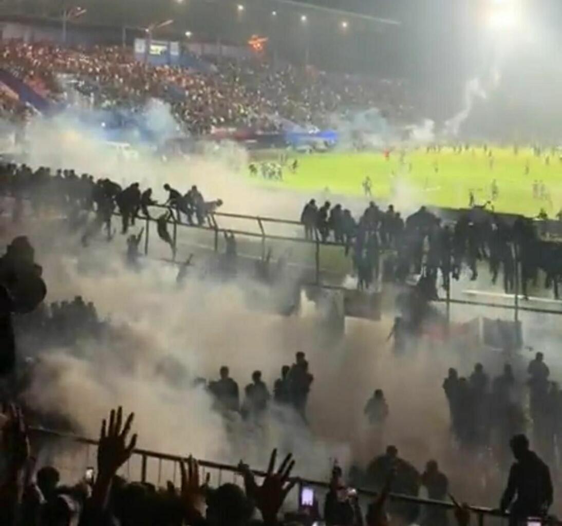 Sebanyak 127 Orang Meninggal Dunia Akibat Kerusuhan di Stadion Kanjuruhan Malang