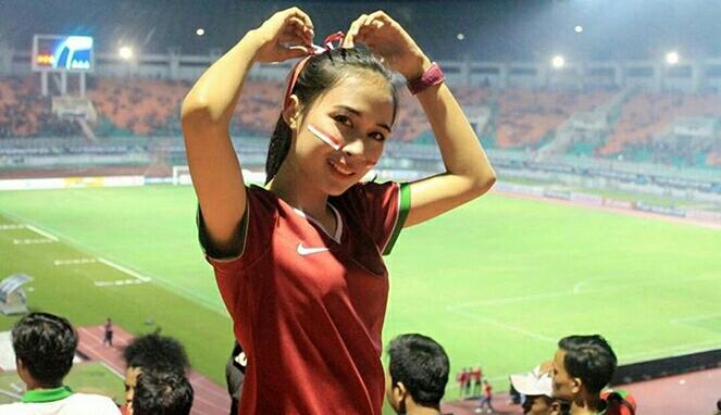 KECANTIKAN BIDADARI TRIBUN INDONESIA YANG BIKIN KETAR KETIR TIMNAS HONGKONG