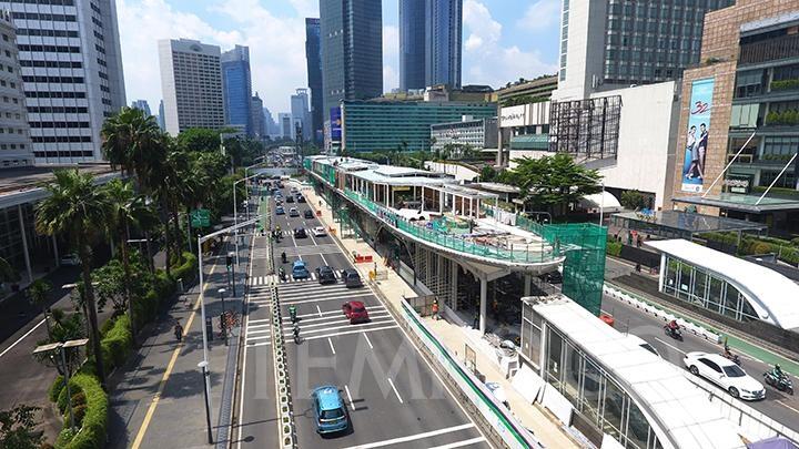 Proyek Halte Bus Transjakarta Bundaran HI Diprotes, Anies: Buat Apa Debat Imajinasi