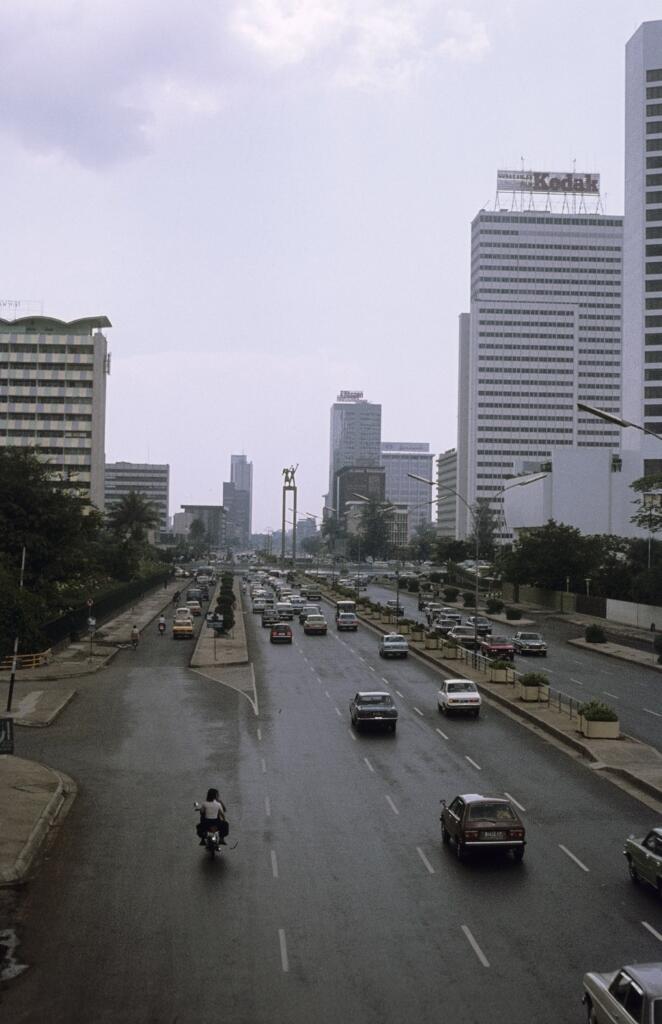 Jalan MH. Thamrin Jakarta 1980.