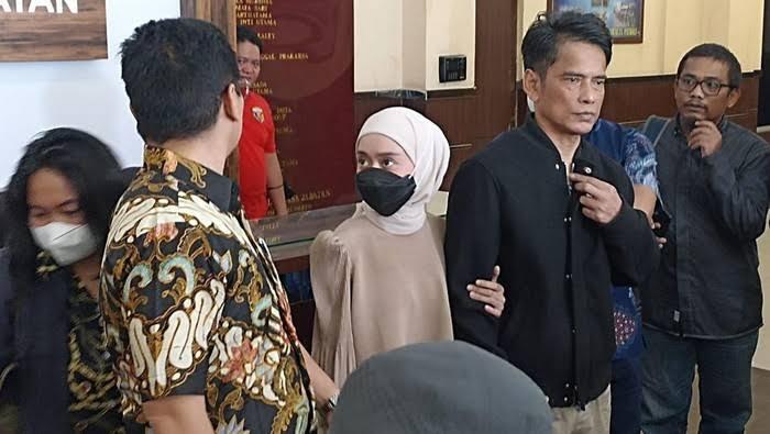 Ga Cuma Baim Wong Yang Bisa Bikin Prank KDRT, Lesti Juga Bisa!