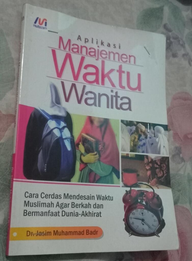 Aplikasi Manajemen Waktu Wanita, Rekomendasi Buku Bacaan untuk Pria dan Wanita