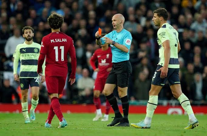 Saat Salah Cetak Gol, Pelatih Jurgen Klopp di Kartu Merah Wasit