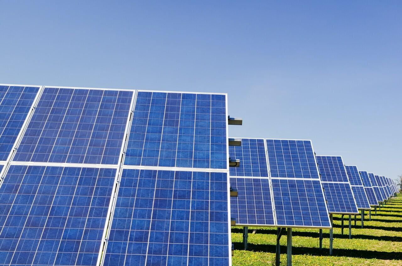Pemanfaatan Internet of Things Bagi Pengembangan Energy Terbarukan