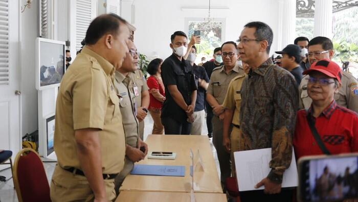 Meja Aduan di Balai Kota DKI Dibuka Kembali, Begini Suasananya 