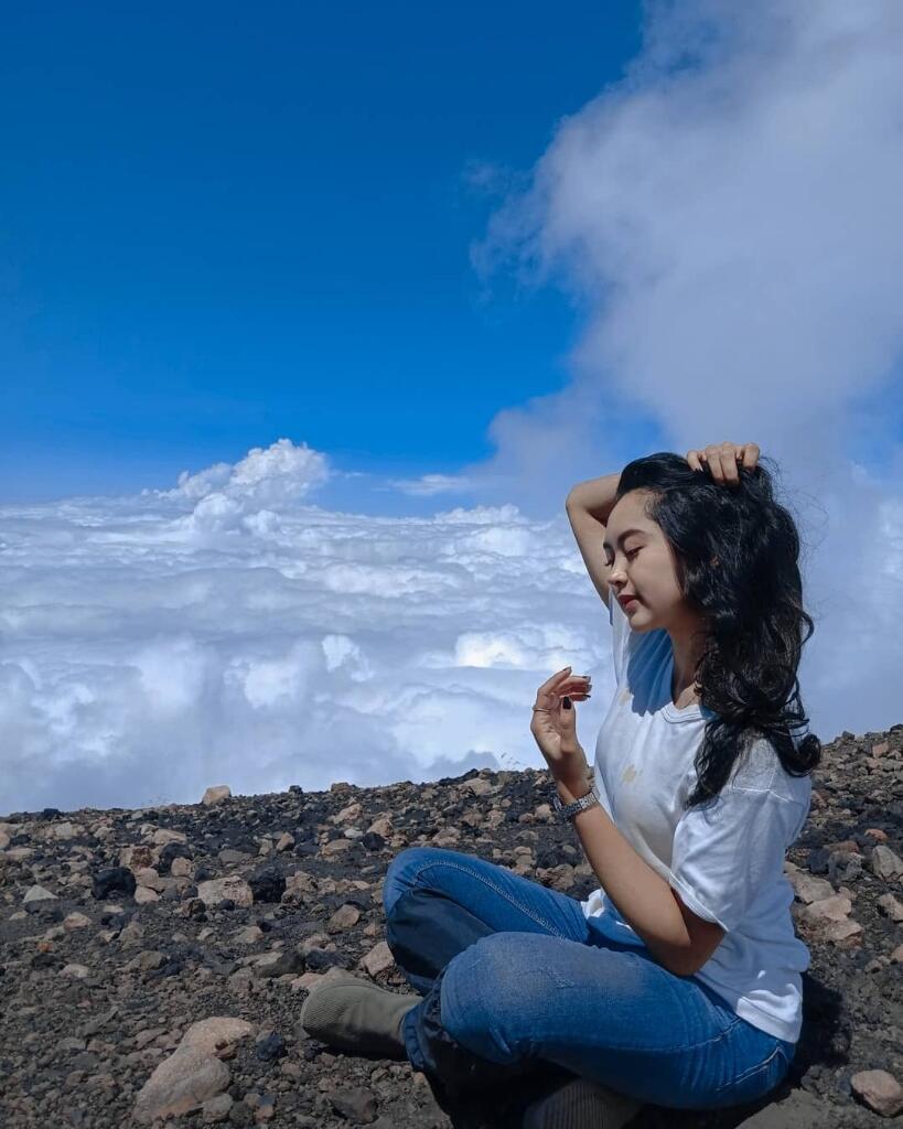 Hobi Naik Gunung! Selalu Perhatikan Hal Ini Gan...