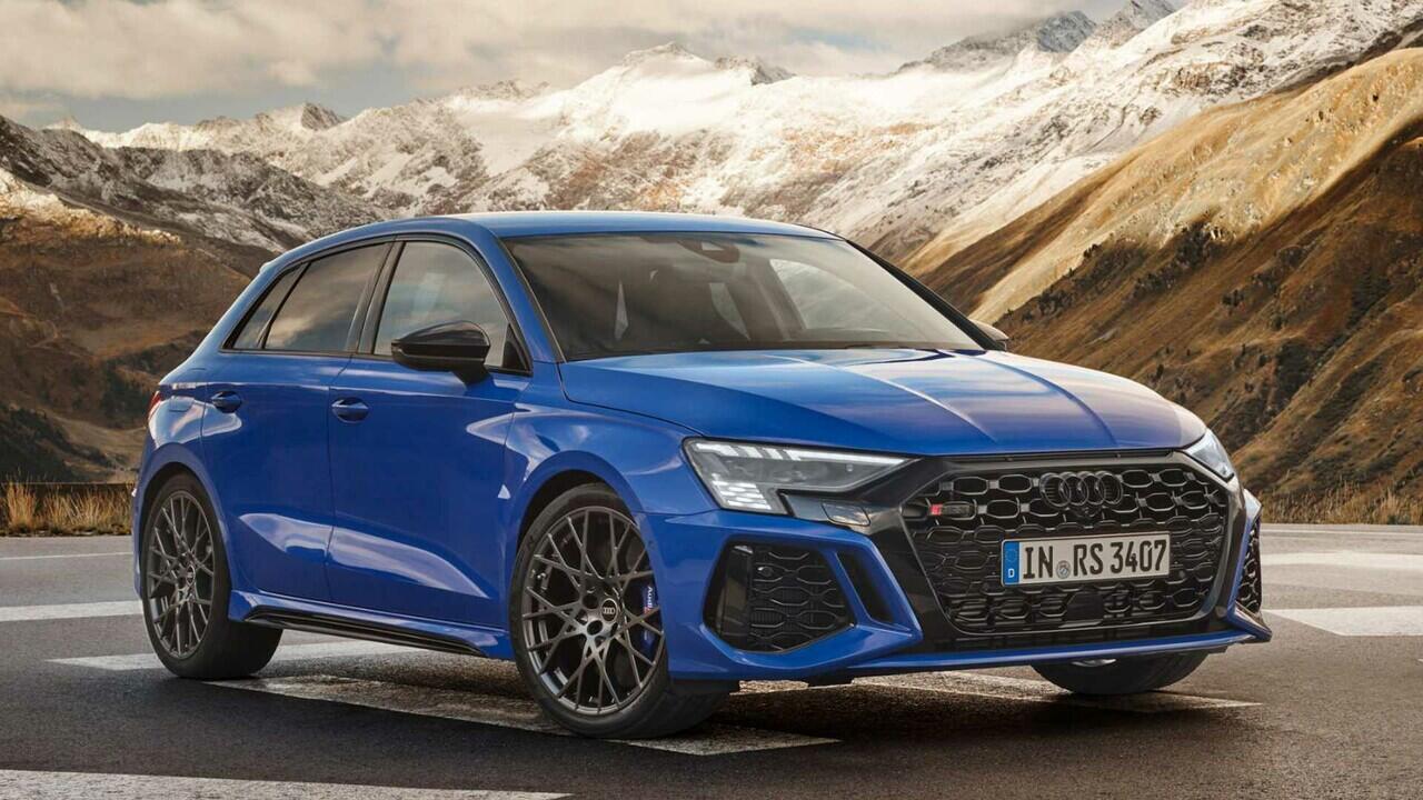 Audi RS3 Performance Edition 2023 Debut Dengan 407 Tenaga Kuda