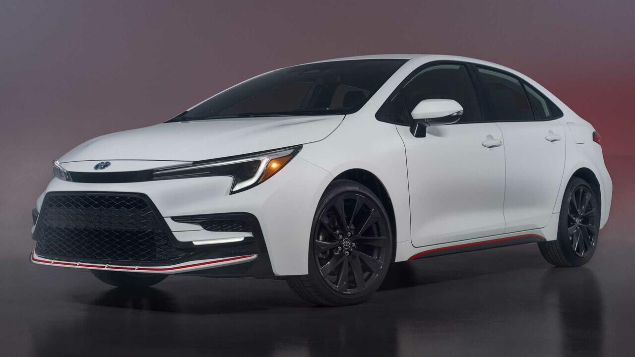 Toyota Corolla Tahun 2023 Memulai Debutnya Dengan Hybrid Infrared Edition