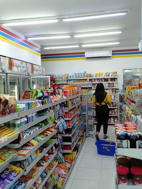 Rivalitas Sengit Indomaret vs Alfamart, Agan Lebih Suka yang Mana?