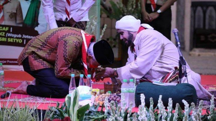 Ganjar Disebut Pemimpin Memprioritaskan Kepentingan Ulama