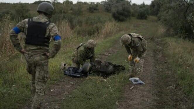 Horor, Puluhan Mayat Tentara Ukraina Melepuh dan Kepalanya Bolong