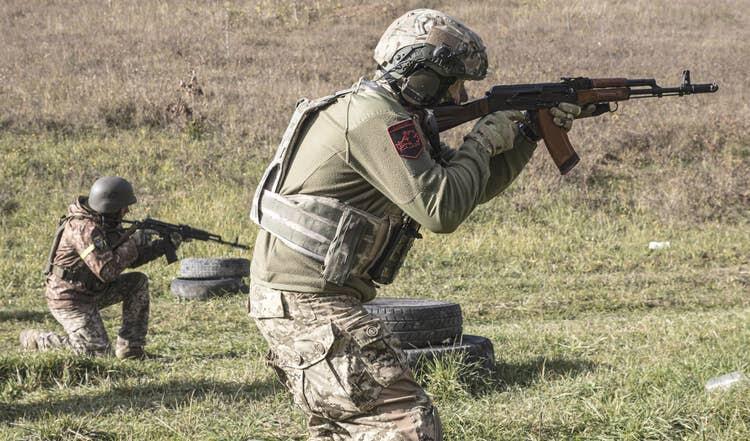 US Army Ingin Membeli Senapan Serbu AK-74