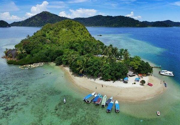Tentang Pulau Mande Sebagai Tujuan Wisata Di Pesisir Selatan, Sumatera Barat