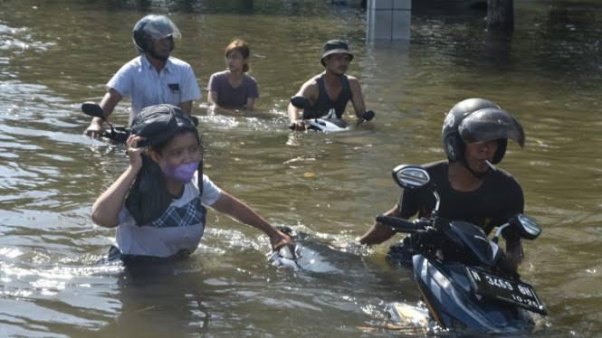 Banjir Semarang Rendam 2 Kelurahan, Ini 4 Hal Diketahui
