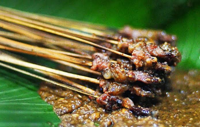 Menjadi Kuliner Favorit Selain Bakso, Berikut Aneka Jenis Sate Dari Berbagai Daerah 