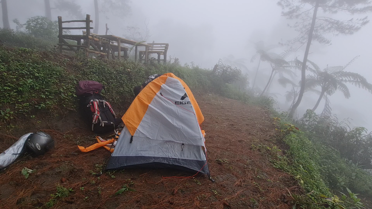 Pertama kali solo camping di Majalengka, seru dan syahdu