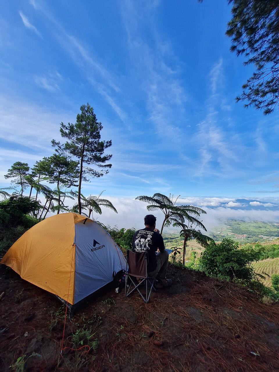 Pertama kali solo camping di Majalengka, seru dan syahdu