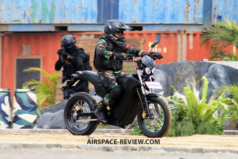 Indo Defence 2022: PT Pindad Perkenalkan Motor Listrik Bernama Moto EV