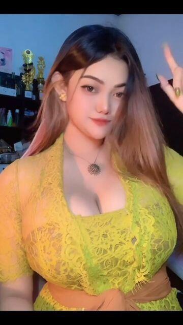 Bukan Kebaya Merah 