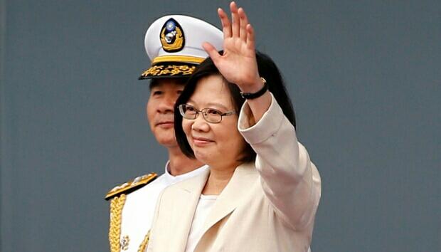 Tsai Ing-wen Ingatkan Ancaman Invasi Cina
