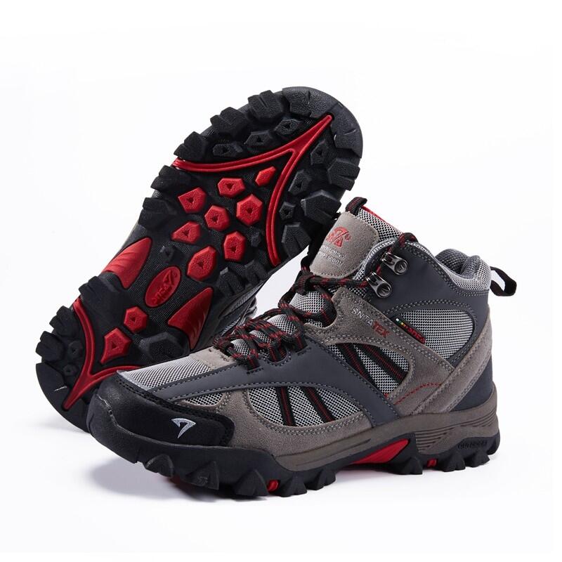 Hobi Ndaki Gunung? Ini Rekomendasi Sepatu Trekking yang Bisa Dicoba!