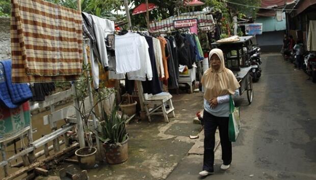 PKL di Bantaran Kali Krukut Digusur, Lurah Karet Tengsin: Sesuai Arahan Pj Gubernur