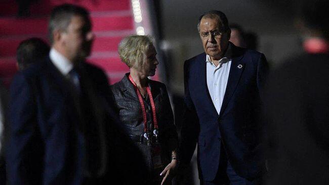 Awal Mula Menlu Rusia Dikabarkan Masuk RS Setibanya di Bali