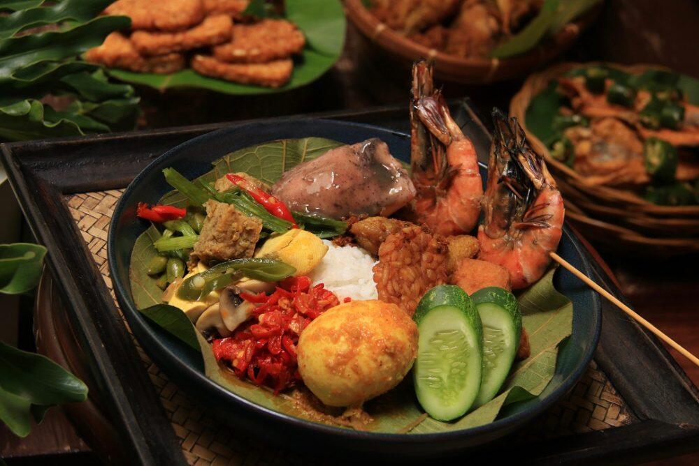 Wenak Puoll! Ini Dia 7 Sajian Nasi Khas Nusantara! Mana Favoritmu? 