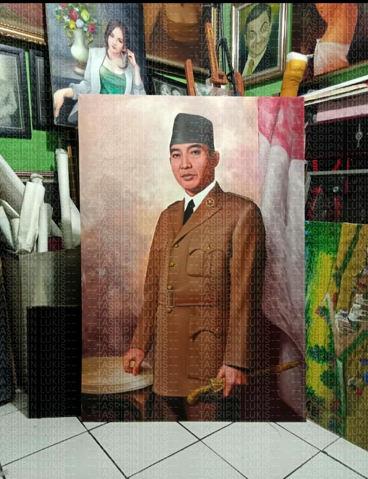 LUKISAN PRESIDEN SOEKARNO/BUNG KARNO KANVAS BERWARNA | KASKUS