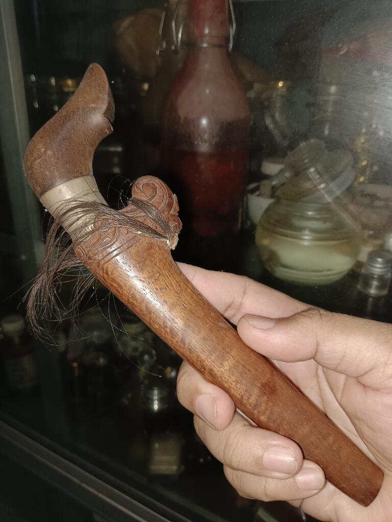 Badik bunuhan