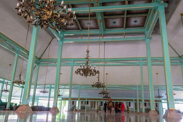 7 Fakta Pura Mangkunegaran Lokasi Resepsi Pernikahan Kaesang dan Erina