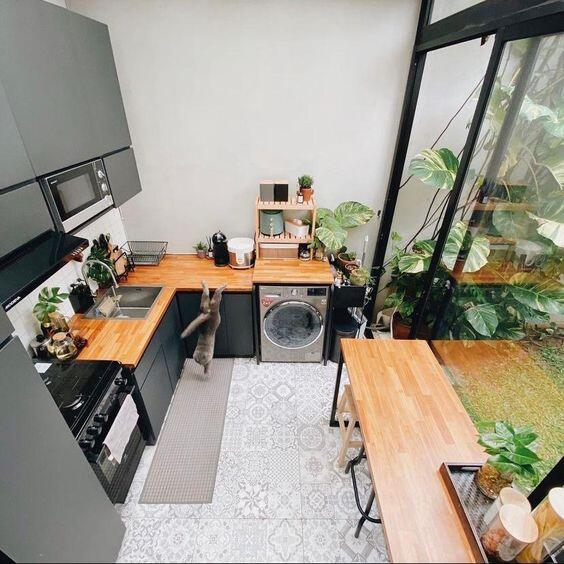 Ide Memanfaatkan Lahan Belakang Rumah