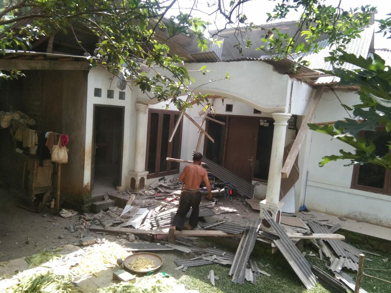 Foto Kerusakan Parah Afer Gempa Cianjur