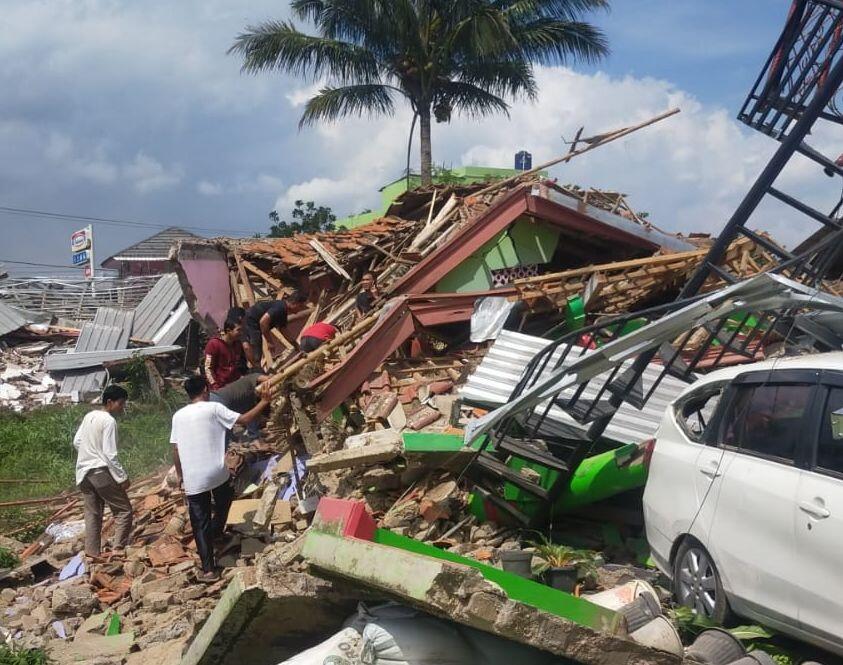 Gempa Cianjur Terasa Hingga Jakarta!