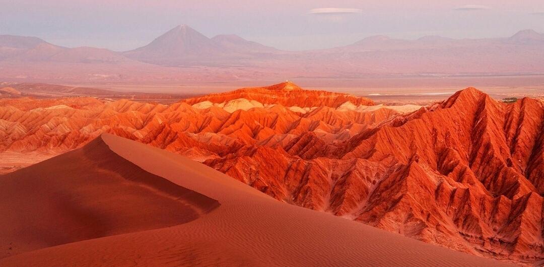 7 Pemandangan Mirip Planet Lain yang Berada di Negara Chile dan Jarang Ada yang Tahu