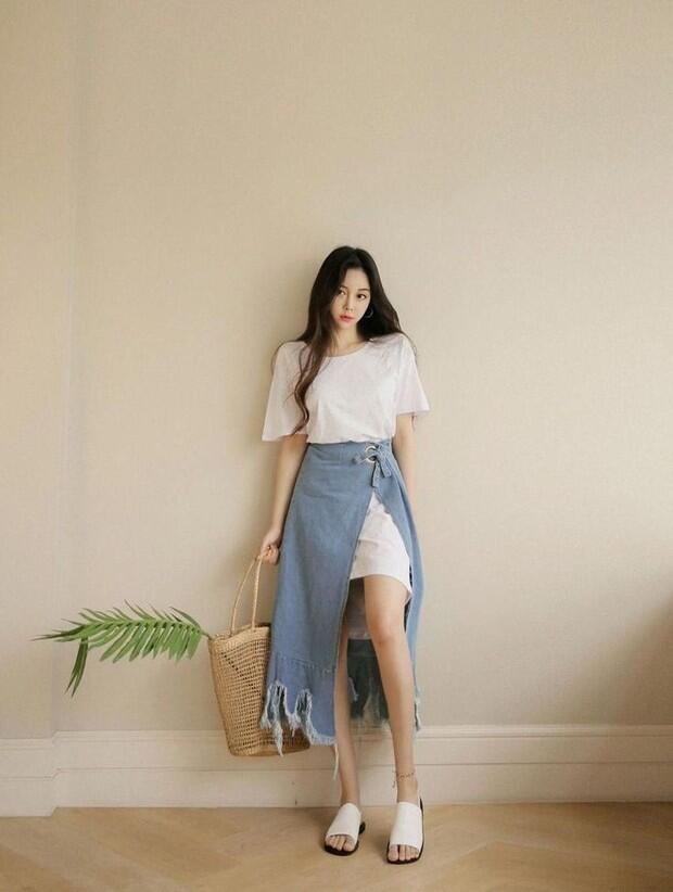 WAJIB PUNYA! 5 Model Rok ala Korea yang Bikin Gaya Kamu Makin STYLISH