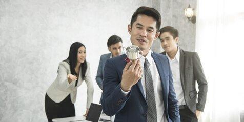 Suka Menghasut Orang Lain Untuk Berbuat yang Tidak-tidak? Awas, Ada Karma Berlaku