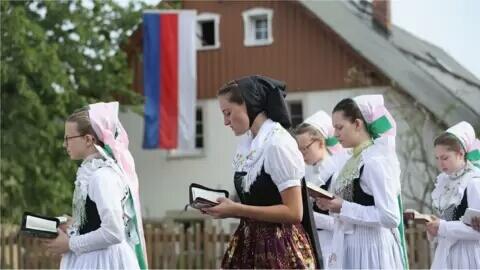 Kehidupan Etnis Minoritas Di Jerman "Sorbia"