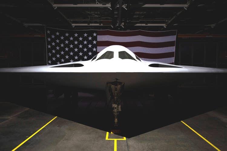 B-21 Raider Diperkenalkan ke Publik, Inilah Pesawat Generasi Keenam Pertama di Dunia