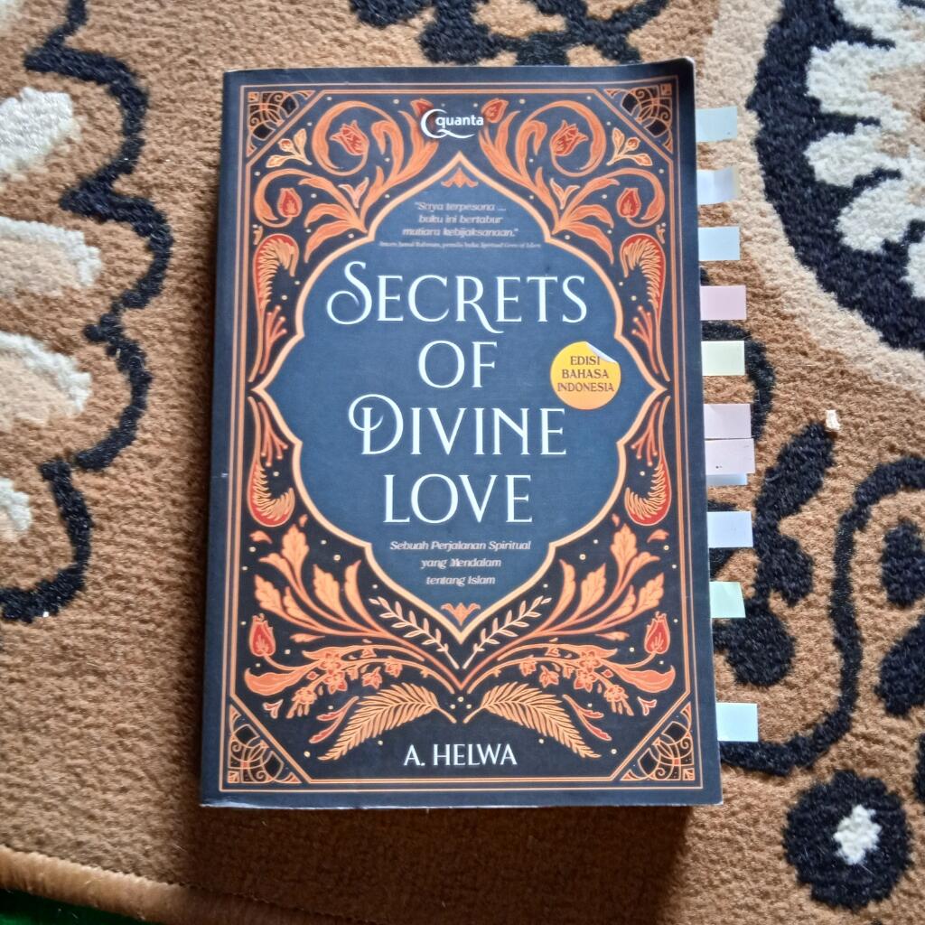 Review Buku Secrets of Divine Love; Buku yang Bikin Jatuh Cinta Lagi Sama Tuhan