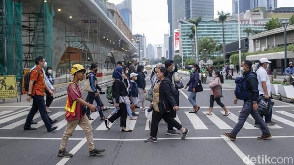 RI Disebut Berpotensi Alami 'Resesi Seks' Bak Korsel-Jepang