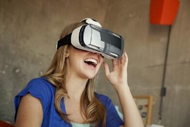 Rekomendasi Aplikasi Virtual Reality yang Terbaik untukPonsel