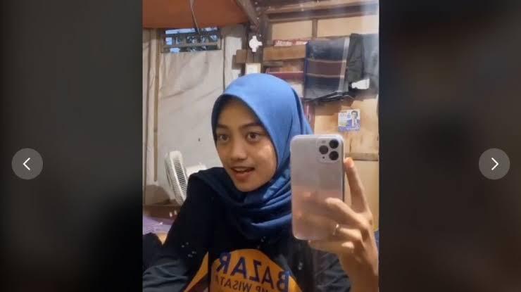 Kelakuan Konyol Pengguna iPhone di Indonesia, Gengsi demi Status Sosial