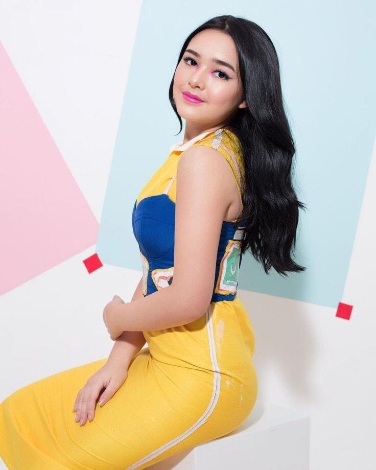 Cantik Itu Seperti Apa?