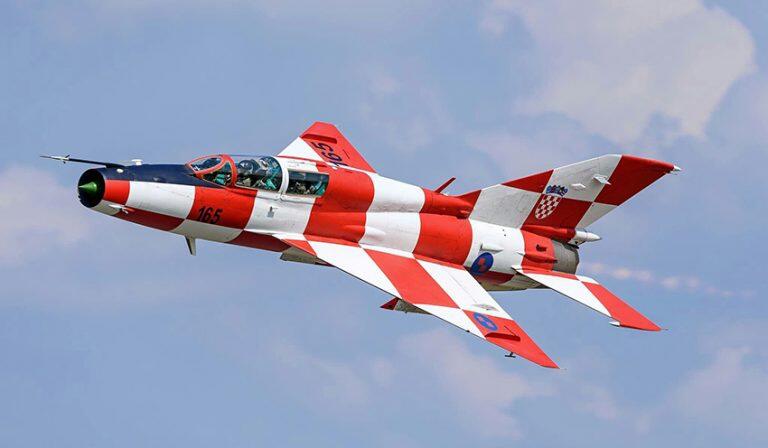 MiG-21 Kroasia Jatuh Saat Latihan, Kedua Pilot Selamat