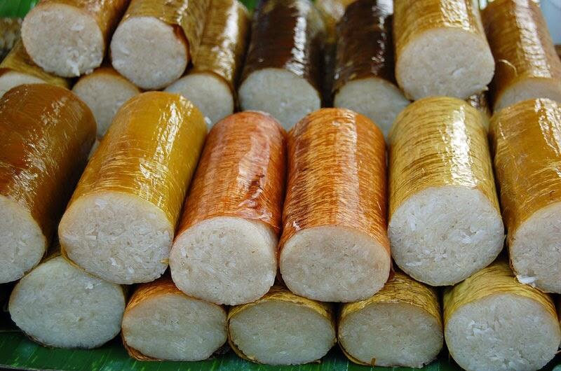 Lamang. Kuliner khas Minangkabau yang sering ditemui saat lebaran.