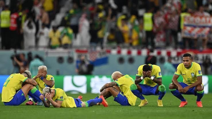 Beda Nasib! Messi Menang, Neymar Menangis